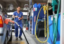 Subsídio de R$ 0,44 por litro da gasolina é prorrogado por 30 dias
