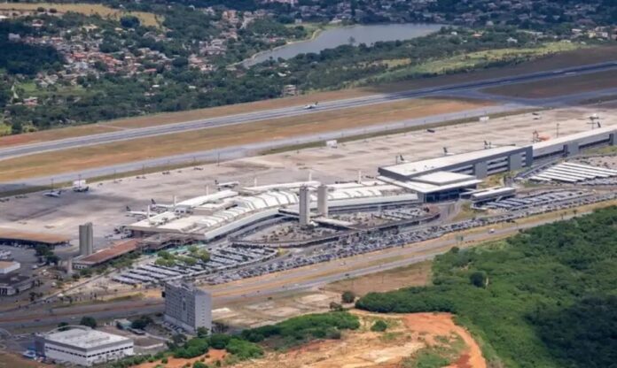 Aeroporto de Confins